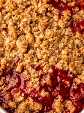 A baked strawberry rhubarb crisp.